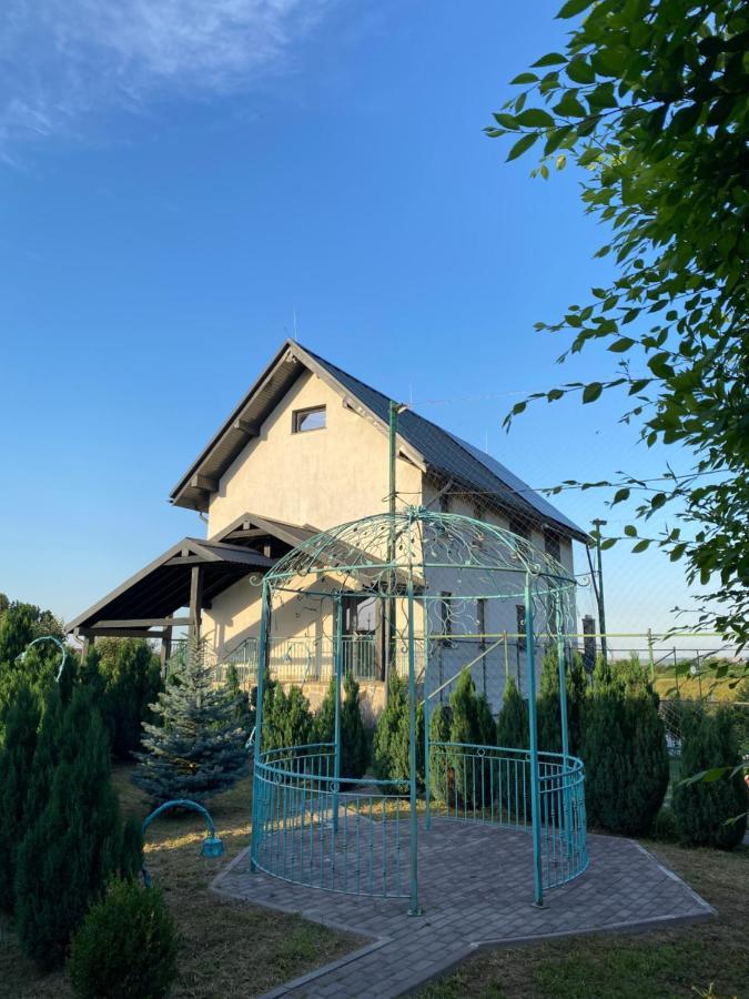 Apartament Green Oasis Stolniceni-Prajescu Zewnętrze zdjęcie